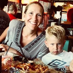 Meet your Posher, Courtney